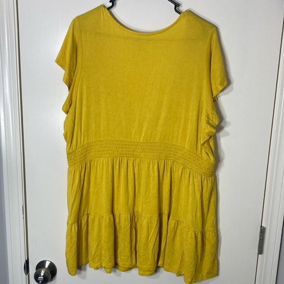 Torrid Super Soft Yellow Flutter Sleeve Tie Front Blouse Plus‎ Size 3X - Picture 6 of 7